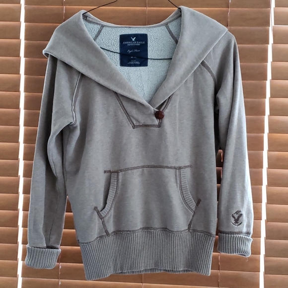 American Eagle Outfitters Tops - American Eagle hooded sweatshirt top